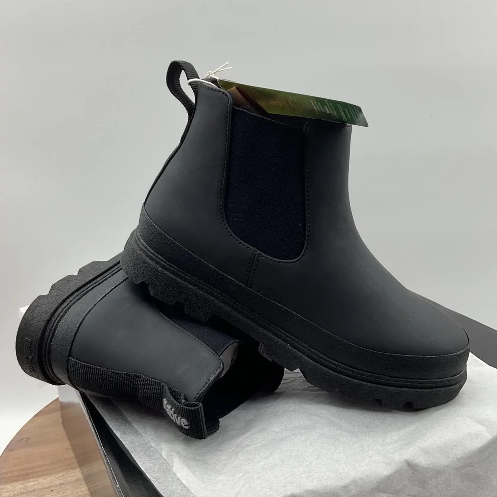 Native Kensington Chelsea Big Kid Onyx Black Water Resistant Boots J4 EUR 36